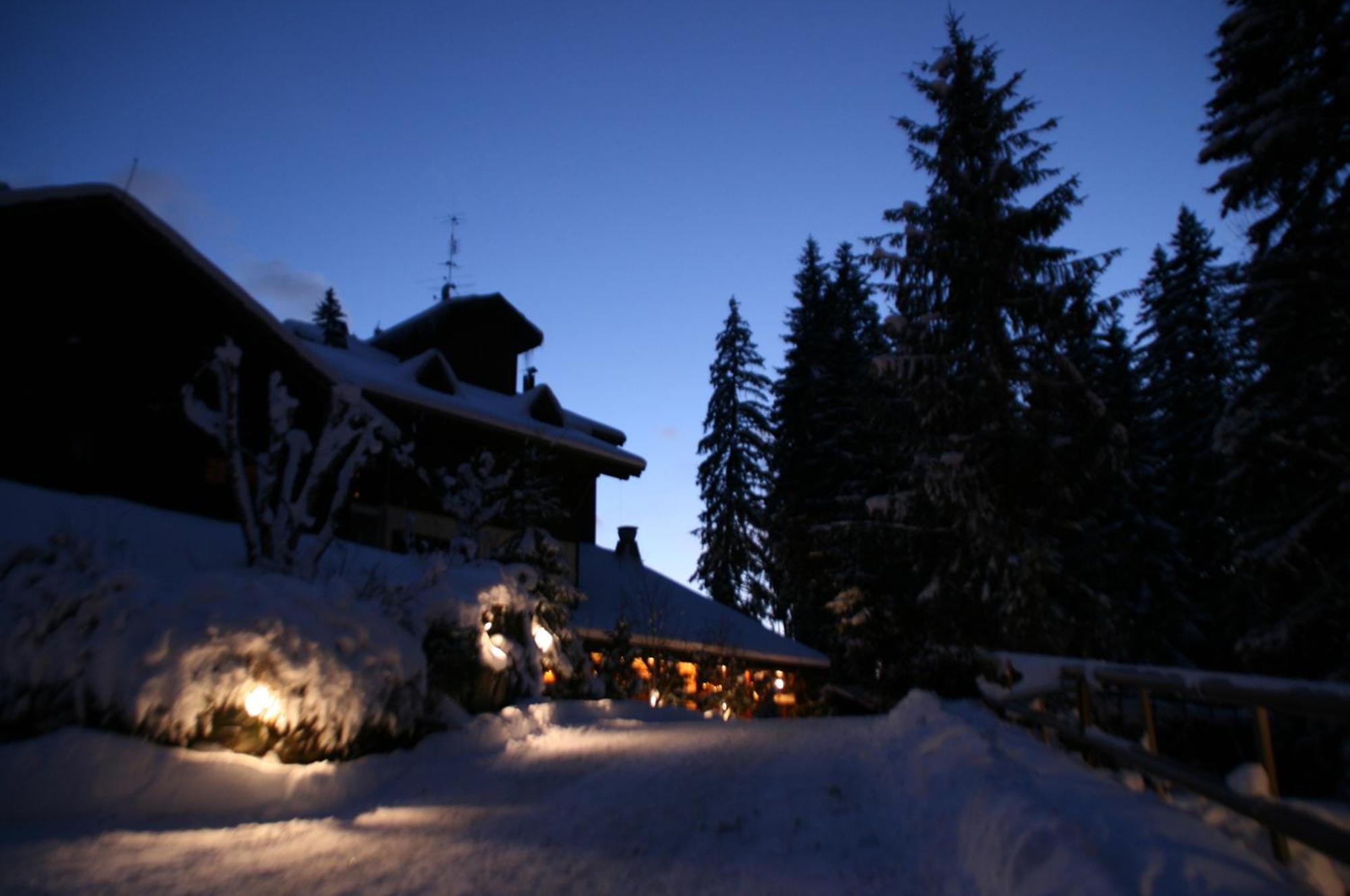 Hotel Les Lans Morzine Buitenkant foto