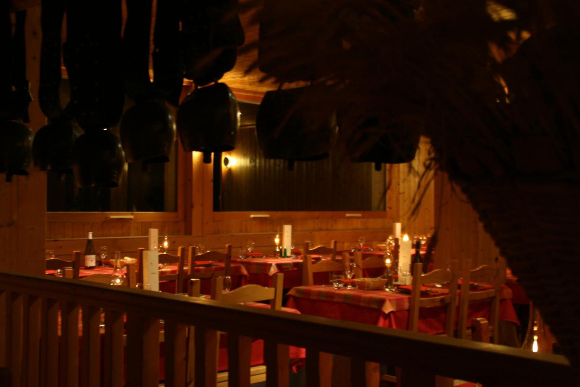 Hotel Les Lans Morzine Buitenkant foto